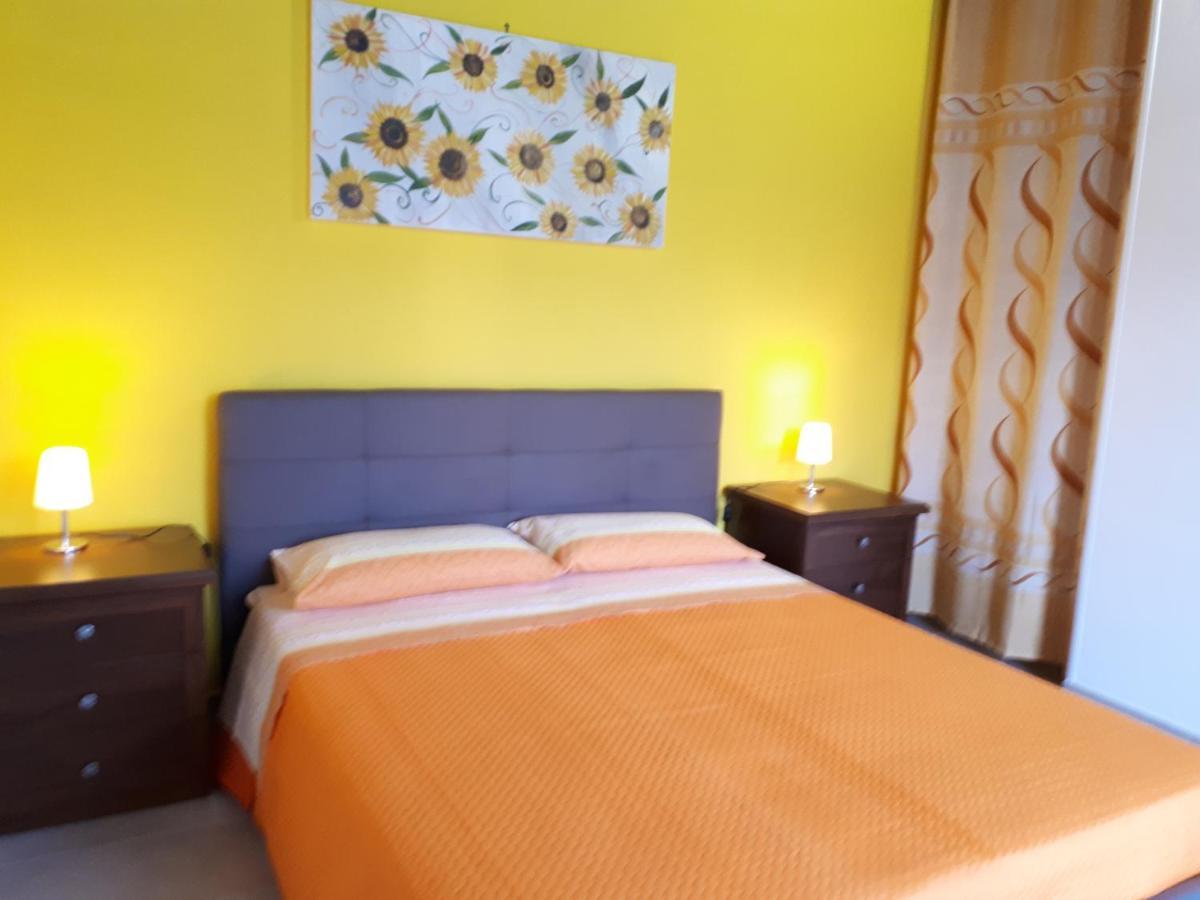 Oltremare Hotel Vignacastrisi Eksteriør billede